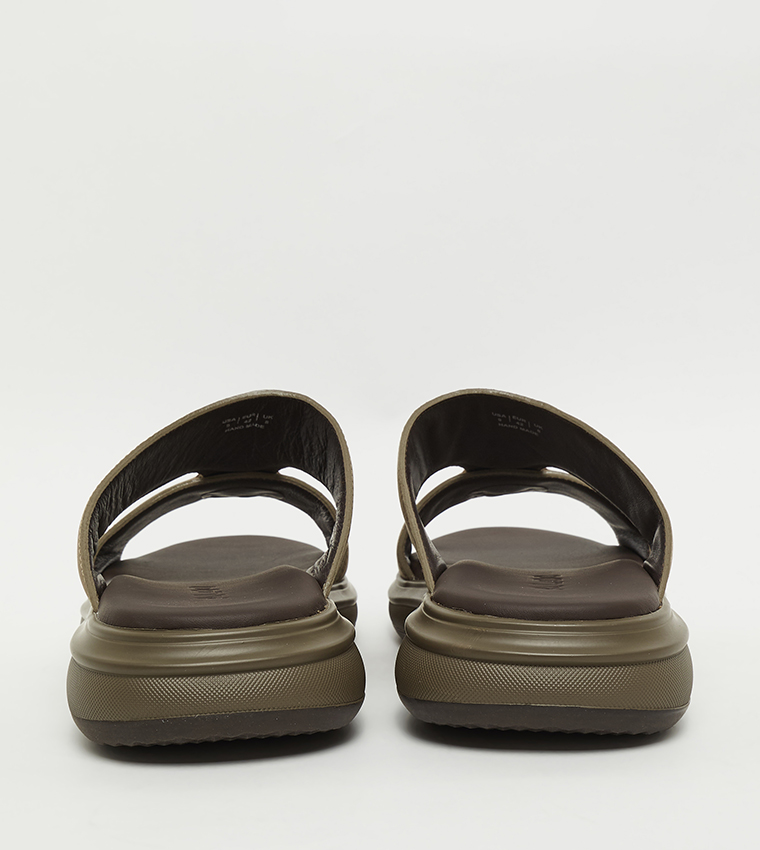 نعال عربي جلد