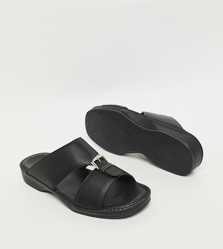 Textured Arabic Sandals