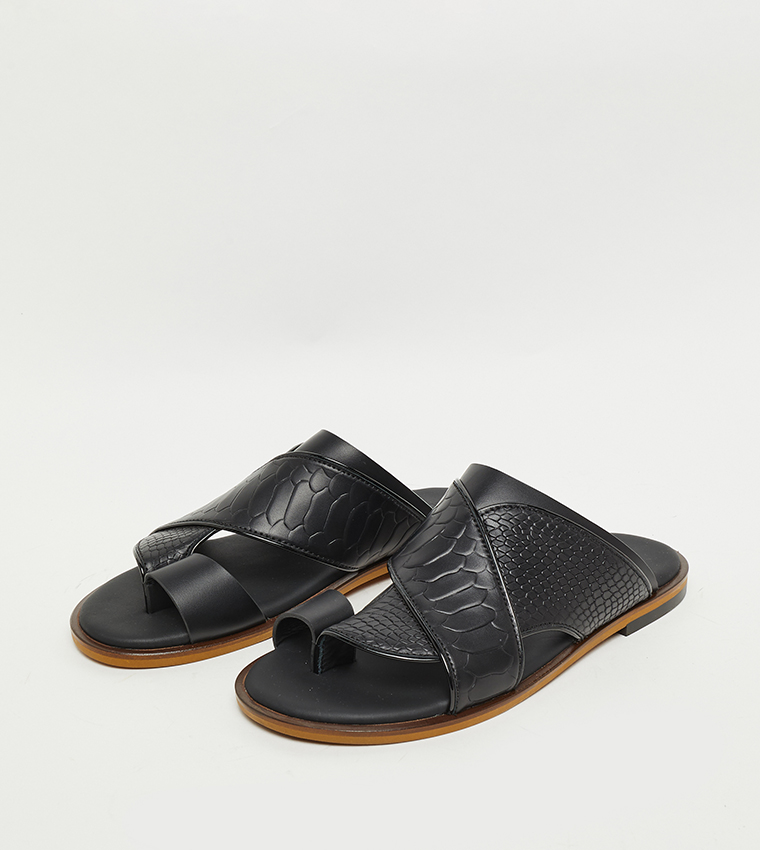 Textured Arabic Sandals