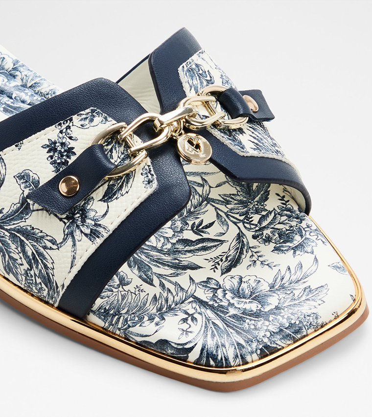 ALAMASSI Printed Flat Sandals