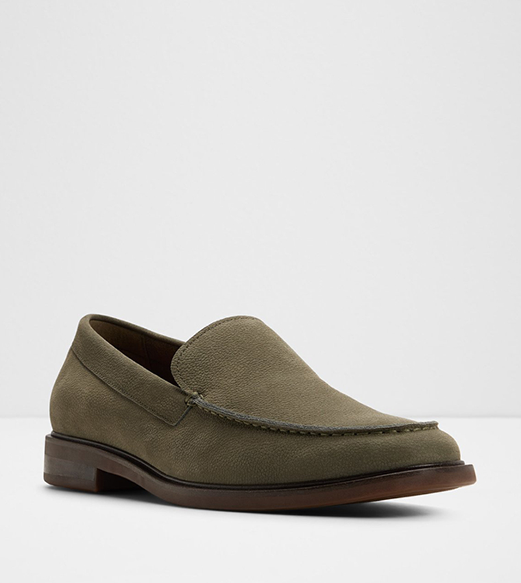ALFONSO Solid Almond Toe Loafers