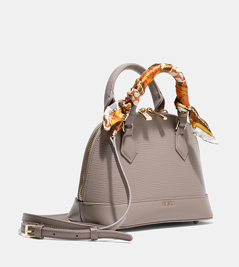 شنطة ساتشل كارلا بنقشة بارزة بوشاح 