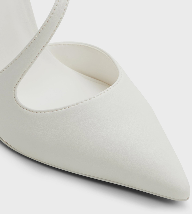 حذاء كعب بحزام خلفي ومقدمة مدببة 