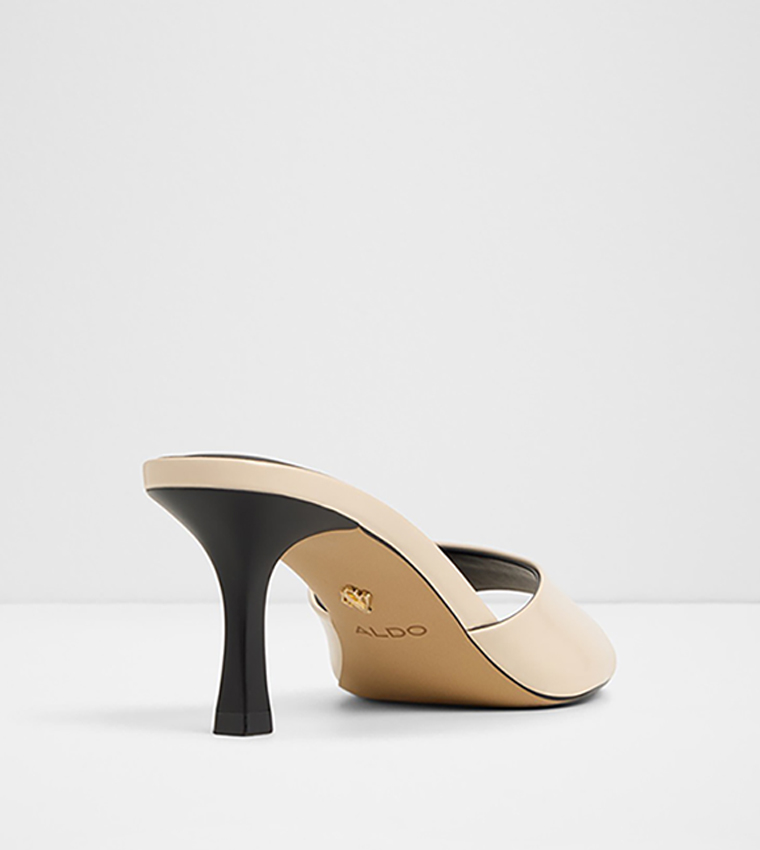 ANNABERAEN Textured Heeled Sandals