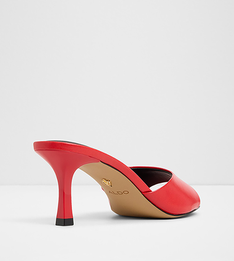 ANNABERAEN Textured Heeled Sandals