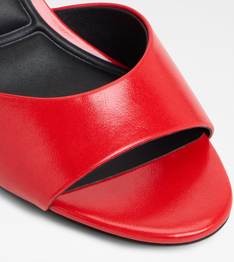 ANNABERAEN Textured Heeled Sandals