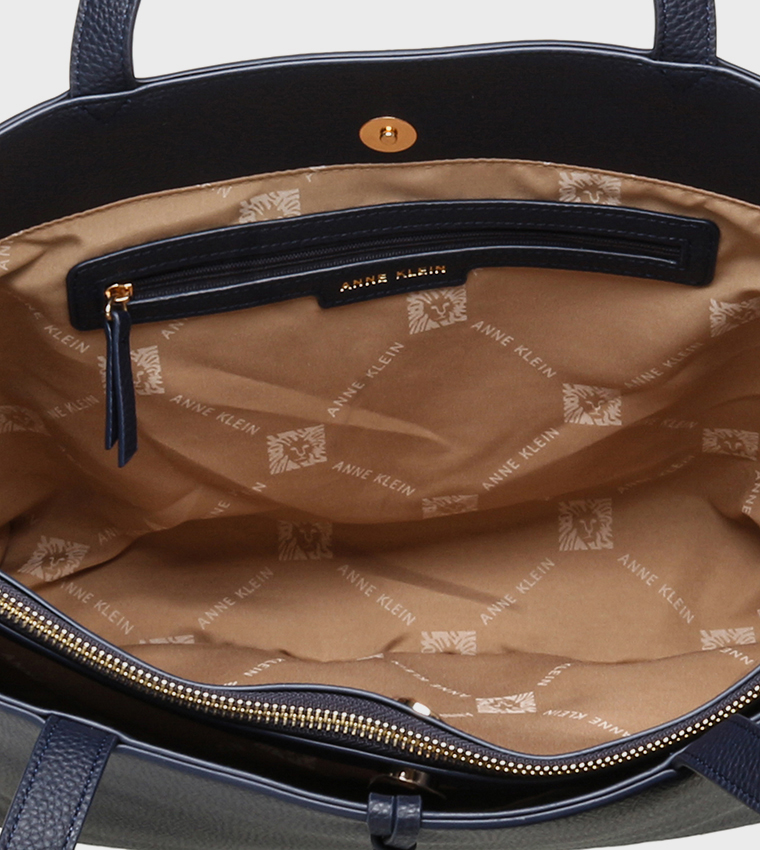 Textured Shoulder Bag with Purse