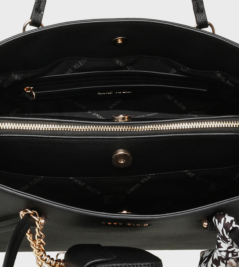 Textured Shoulder Bag with Purse