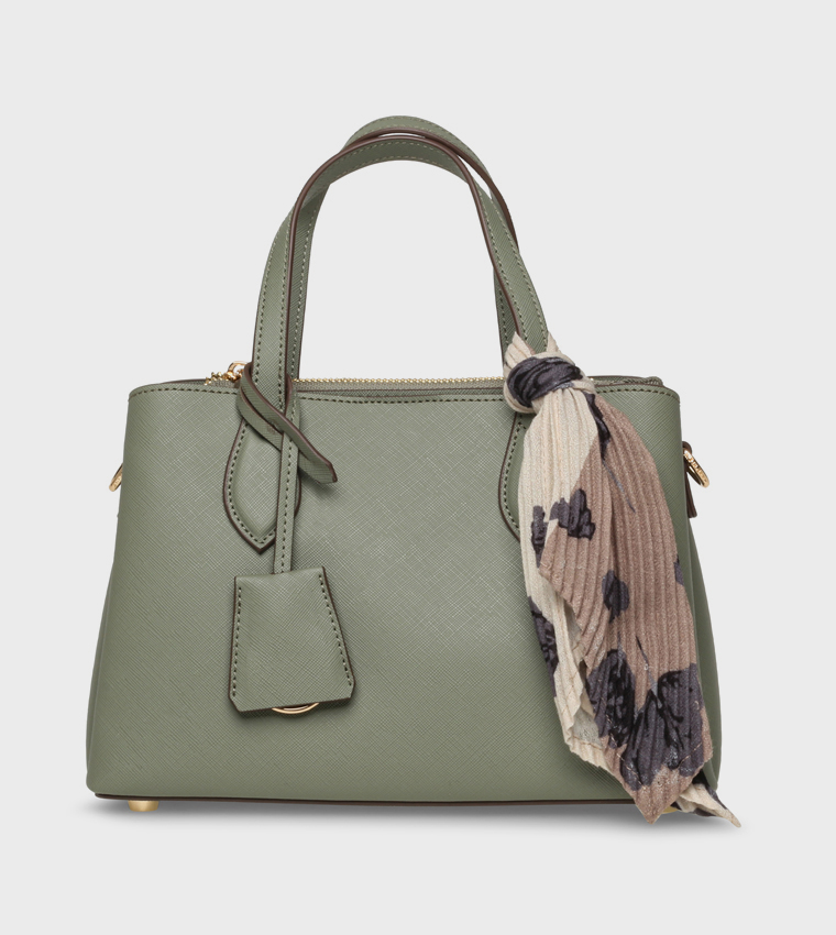 شنطة ساتشل بنقشة مع وشاح