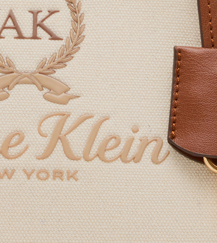 Brand Detail Handheld Bag
