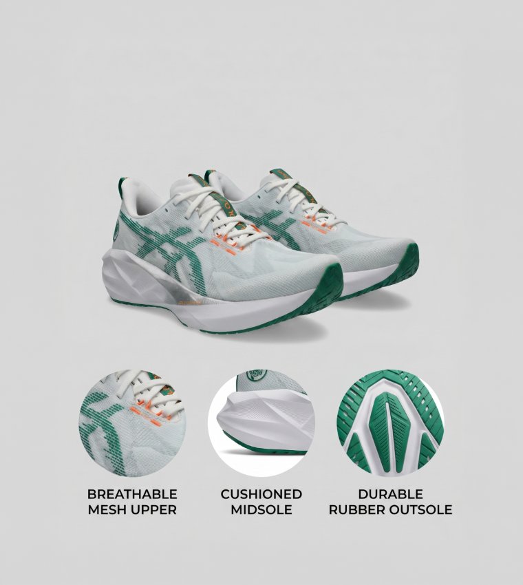 NOVABLAST 5 Lace Up Running Shoes