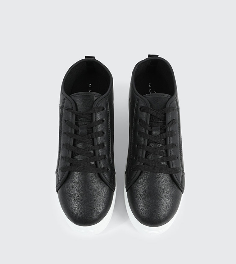 Textured Low Top Platform Sneakers