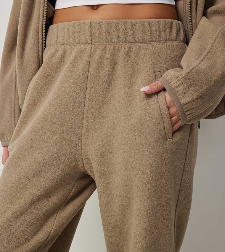 Solid Slouchy Fleece Joggers