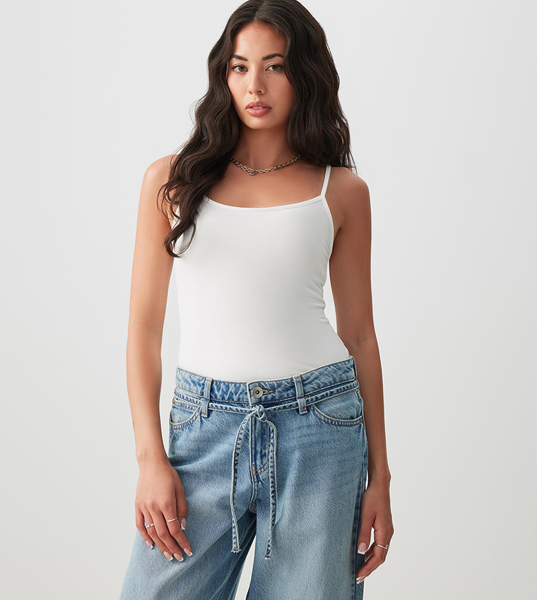 Solid Scoop Neck Cami Top