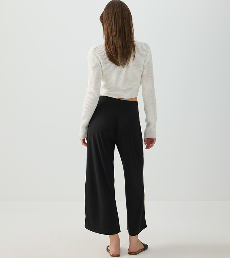 Solid Culottes with Side Slits