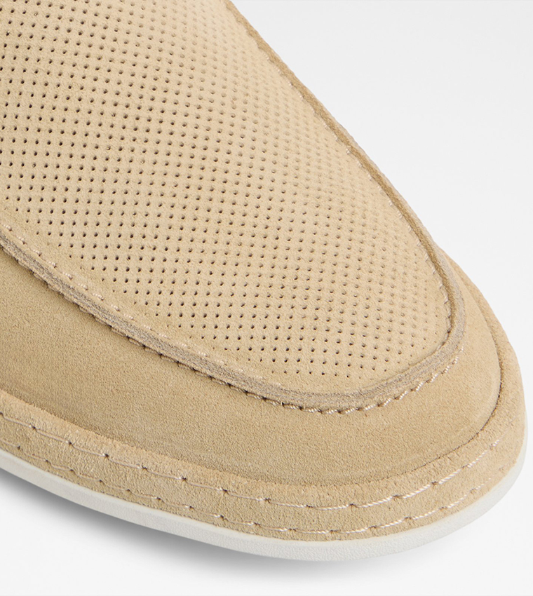 ARLOW Textured Low-Top Slip-On Shoes