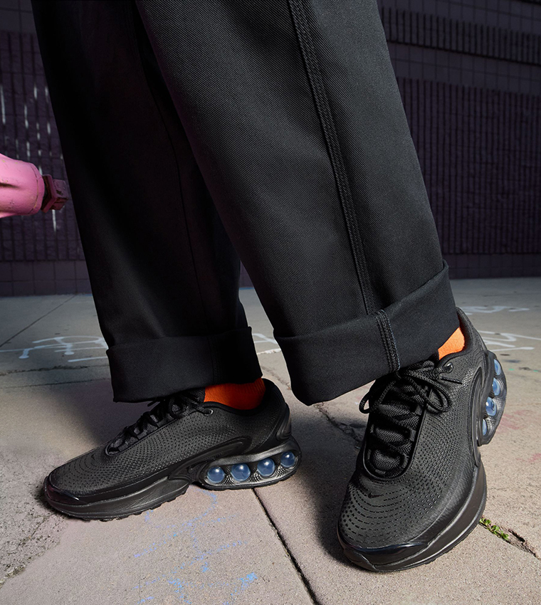 AIR MAX DN Runner Sneakers