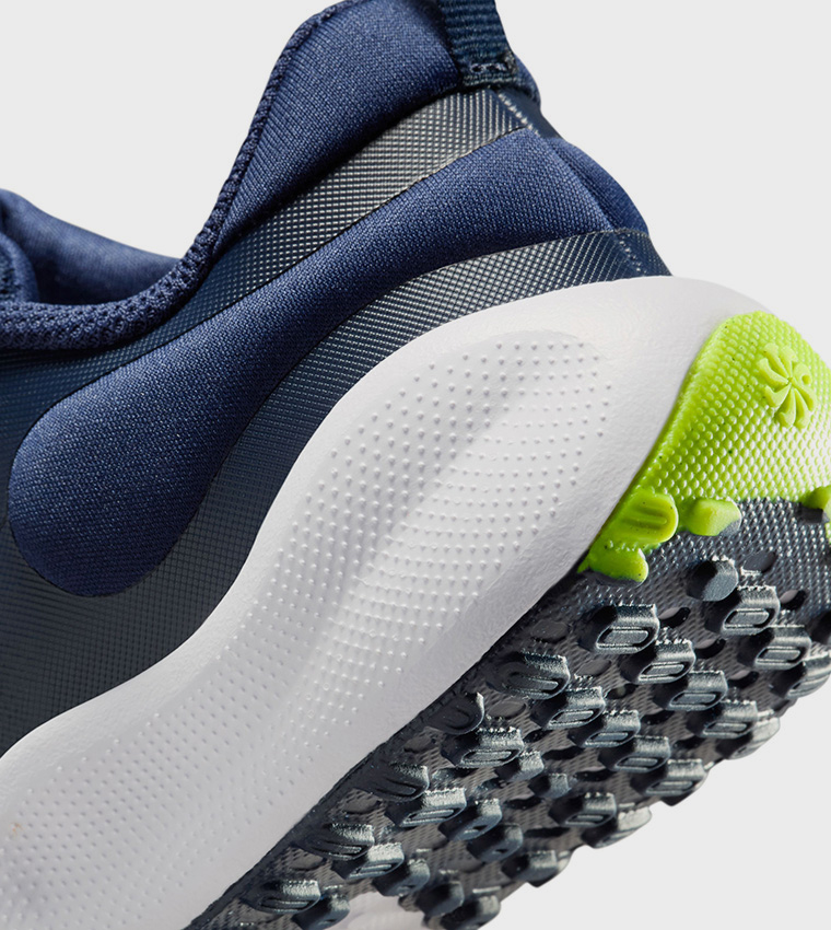 REVOLUTION Logo Detail Lace-Up Shoes