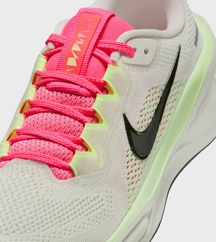 AIR ZOOM PEGASUS Logo Detail Running Shoes