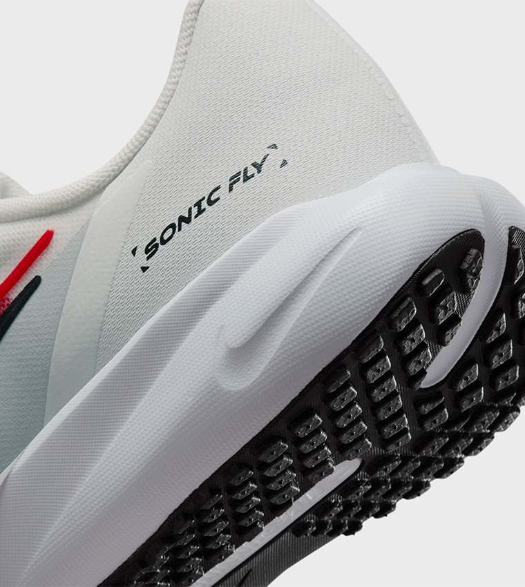 حذاء جري سونيك فلي واي جي إس