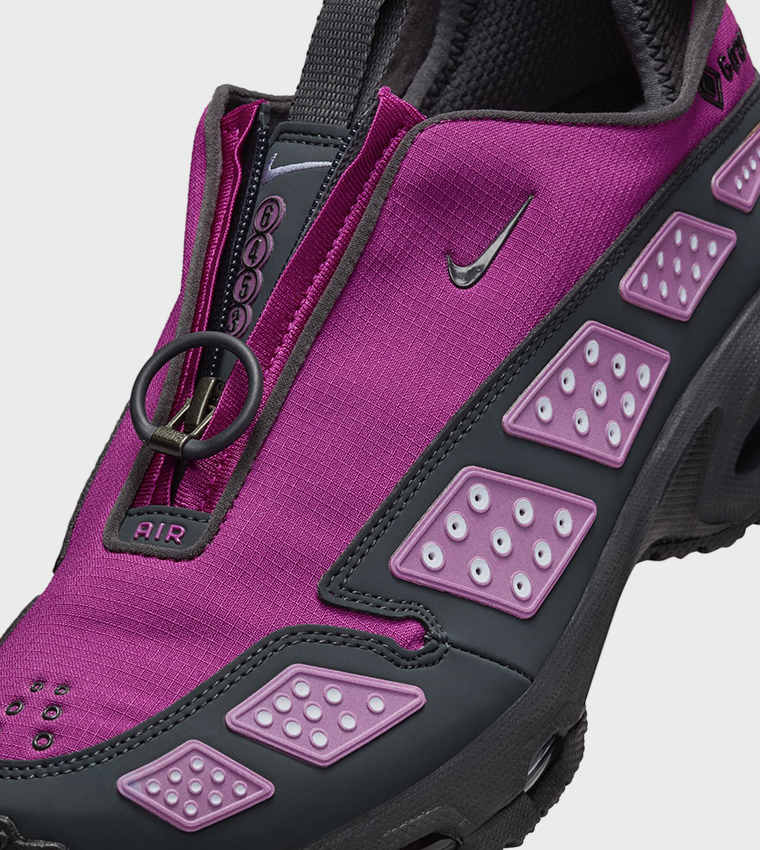 AIR MAX SNDR GTX Zippered Running Shoes