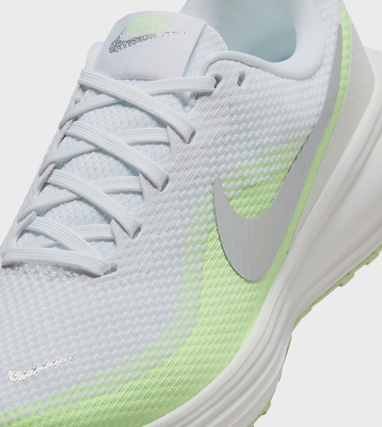 REVOLUTION 8 Lace Up Running Shoes