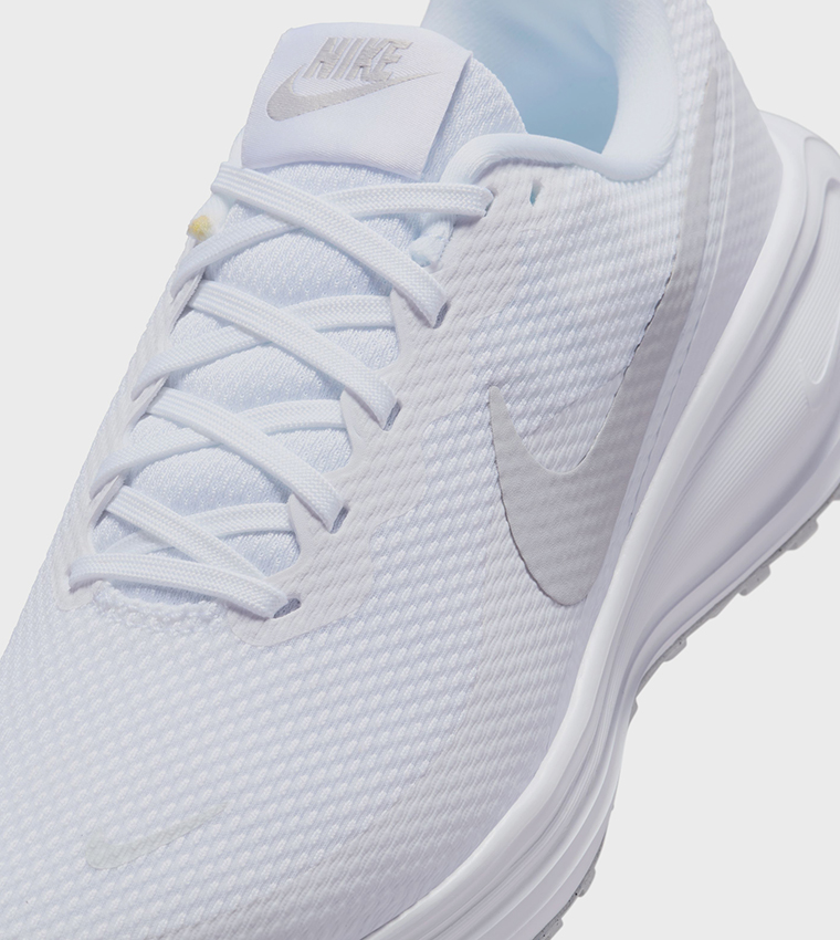 حذاء جري برباط ريفوليوشن ٨