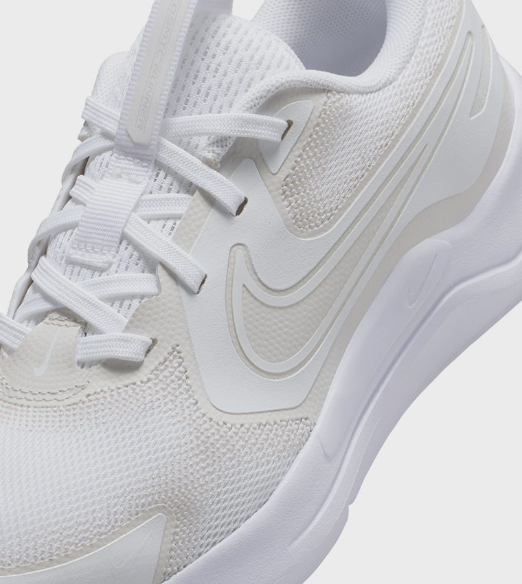 COSMIC Logo Detail Running Shoes