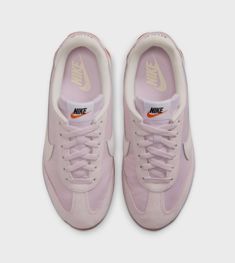 PACIFIC Round Toe Lace-Up Sneakers