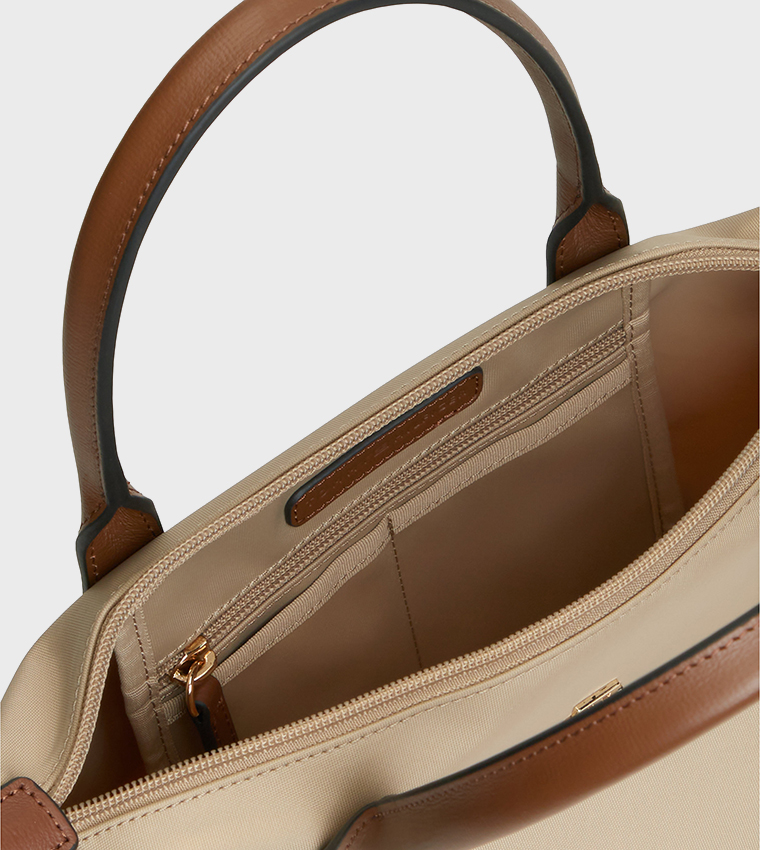 Tommy Hilfiger  Tote Bags - Beige Tote Bags