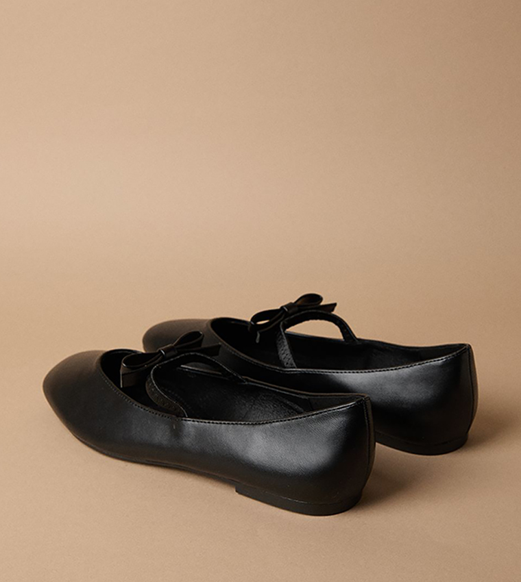 Pippin Bow Detail Mary Jane Shoes