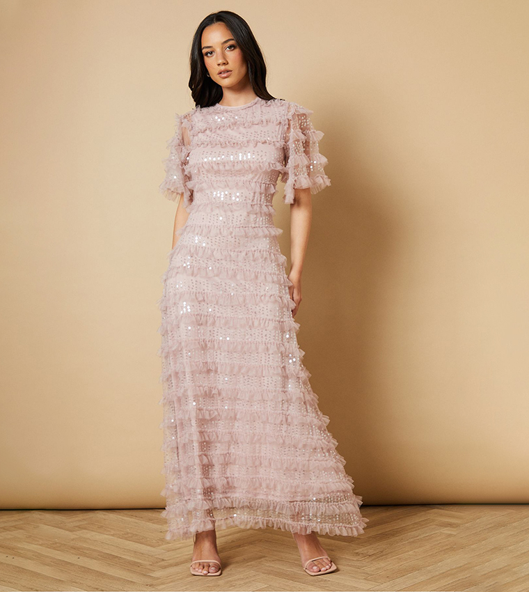 فستان ماكسي مكشكش ومطرز بالترتر