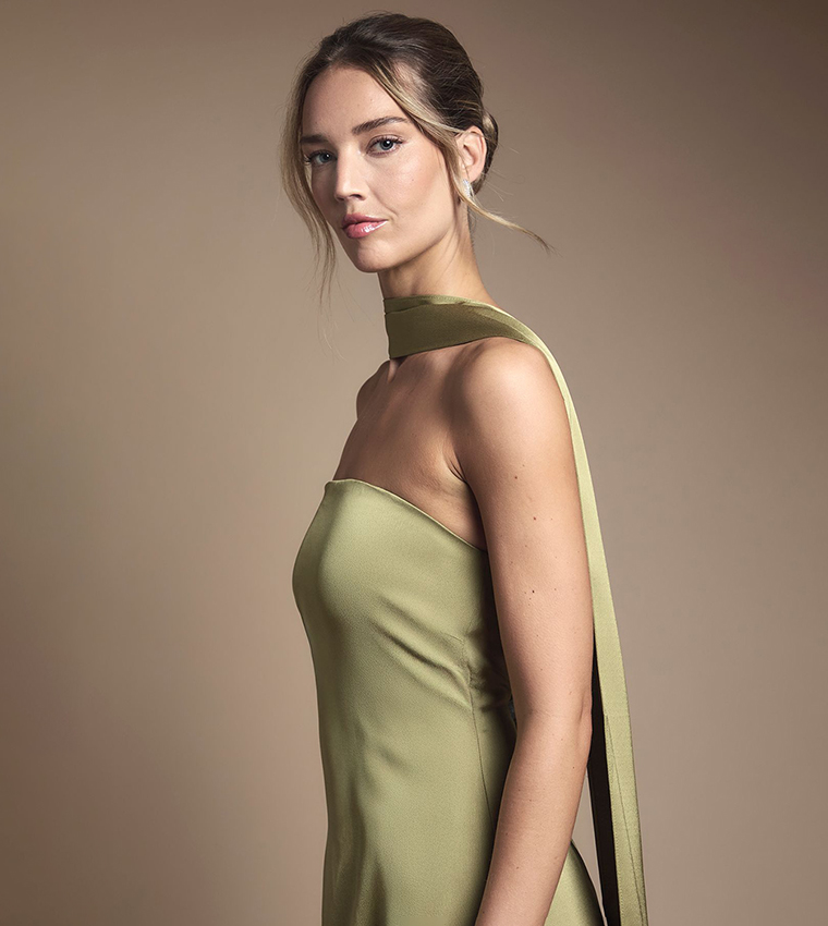 green bridesmaid dress with scarf Black Flowy Midi Dress
