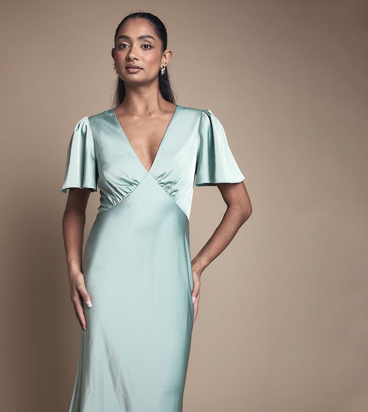 Deep V Fluted Sleeves Maxi Bridesmaid Dress