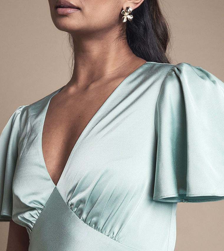 Deep V Fluted Sleeves Maxi Bridesmaid Dress