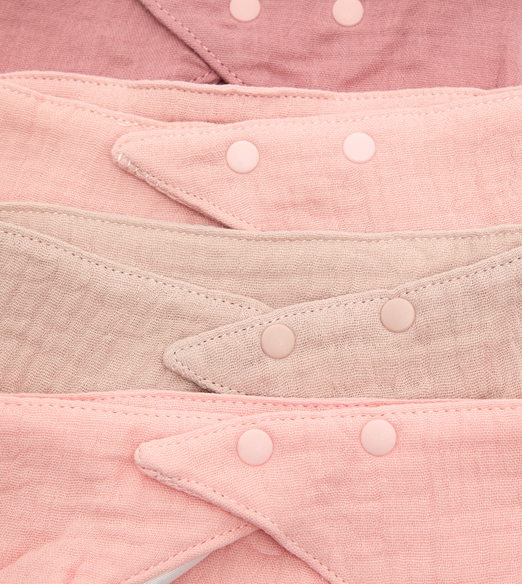 4 Pack 6-Layer Crepe Triangular Bibs