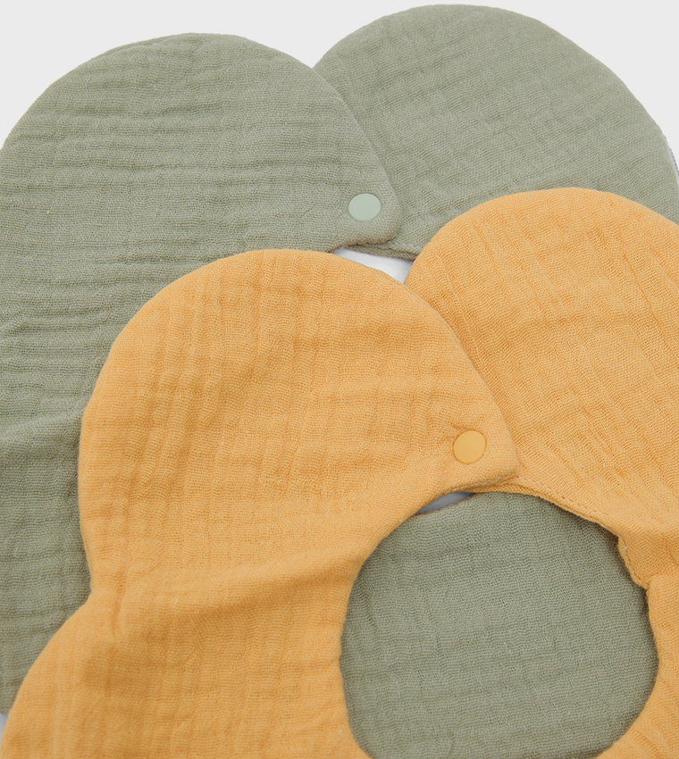 2 Pack 6-Layer Crepe Petal Bibs