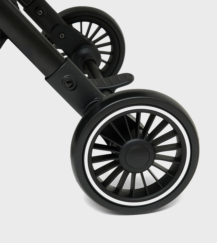 Tripp Baby Stroller