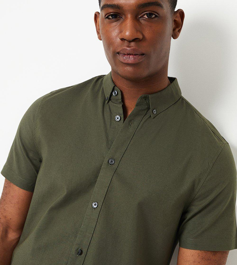 Solid Short Sleeves Oxford Shirt