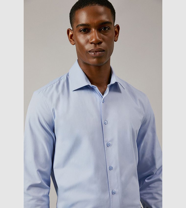 Solid Regular Fit Easy Iron Shirt
