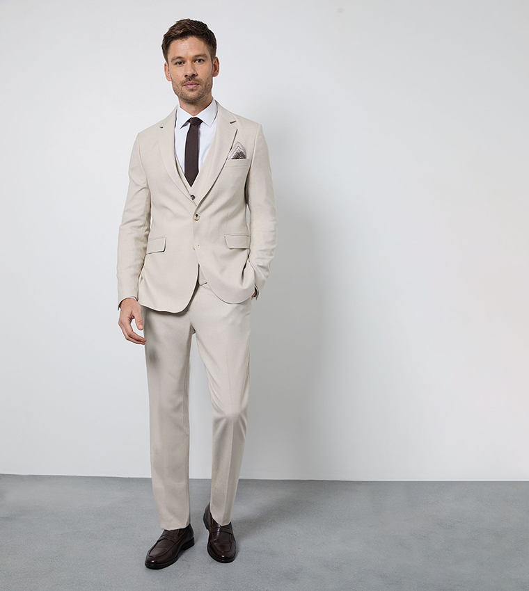 بنطلون رسمي ضيق