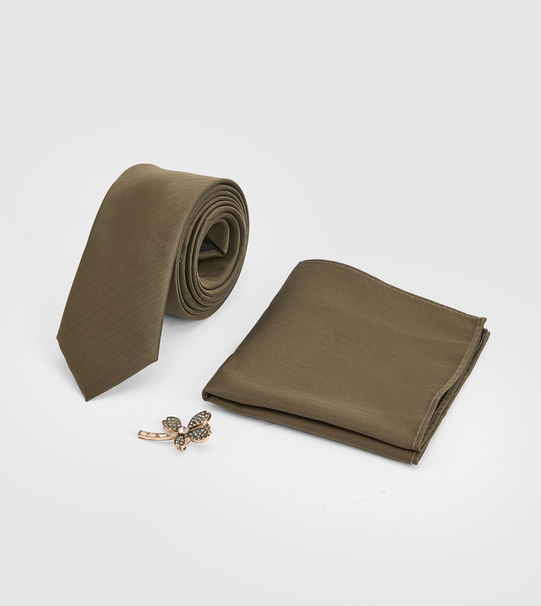 Herringbone Tie, Pocket Square and Brooch Set