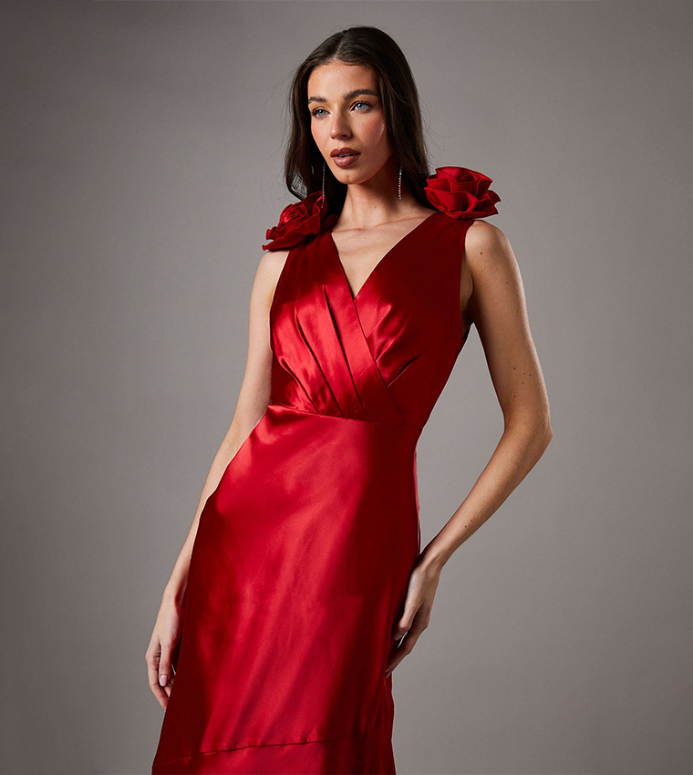 فستان ميني مزخرف بأكمام قصيرة