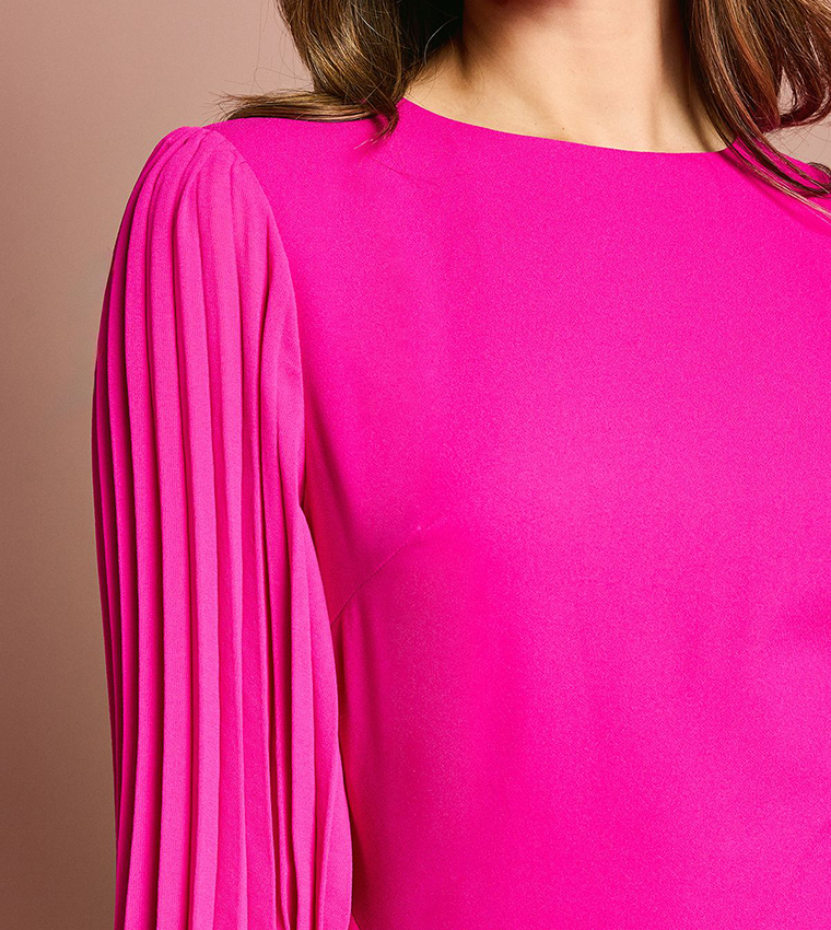 Pleated Long Sleeves Crepe Maxi Dress