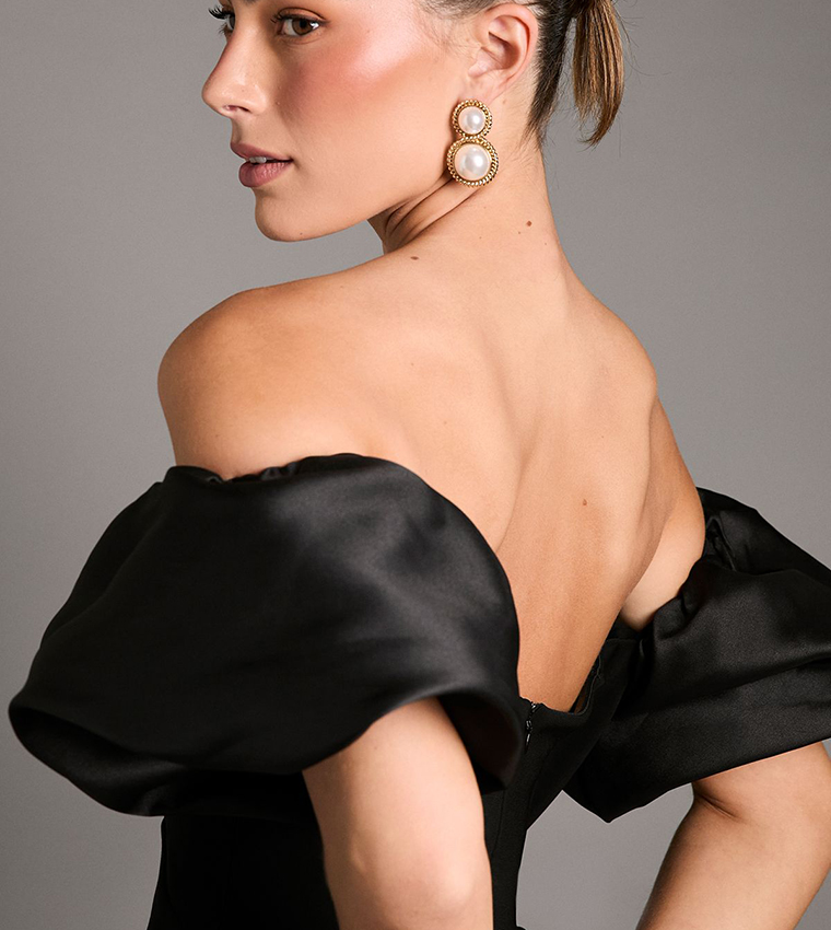 Bardot Puff Sleeves Strapless Maxi Dress