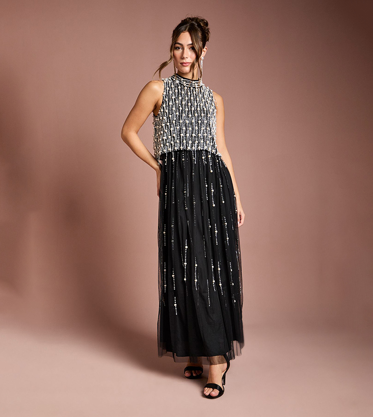 فستان ماكس مزين باللؤلؤ 