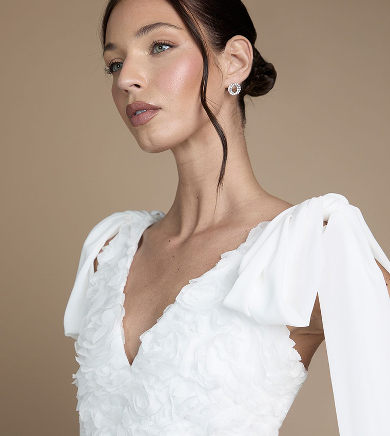 Sleeveless Tie Shoulder Embellished Wedding Dress