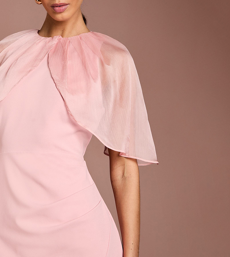 Cape Sleeves Ruched Detail Maxi Dress