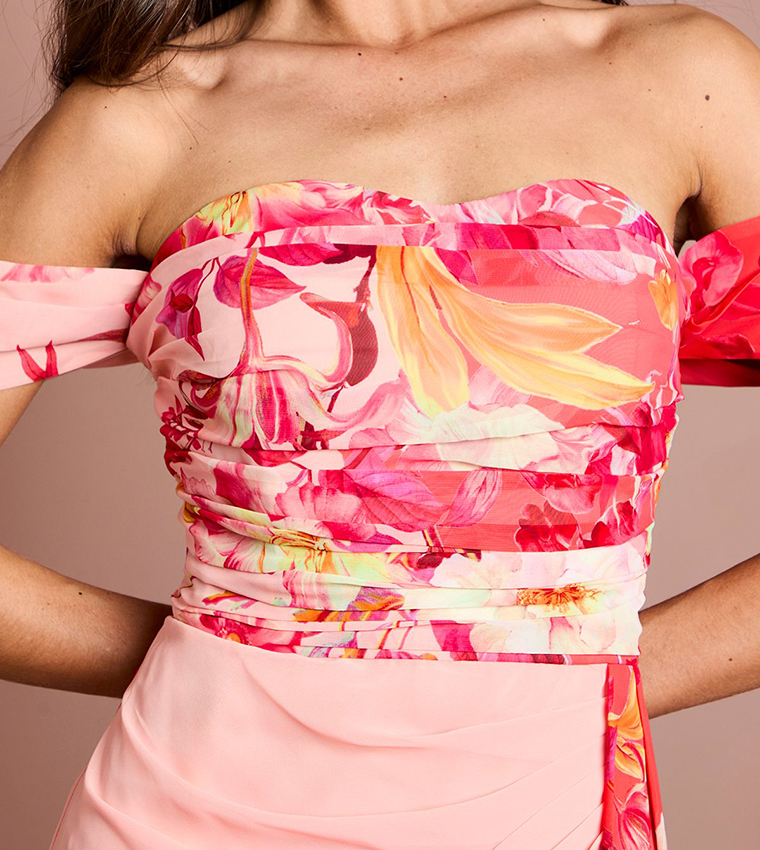 فستان شيفون اوف شولدر وطبعة ورود