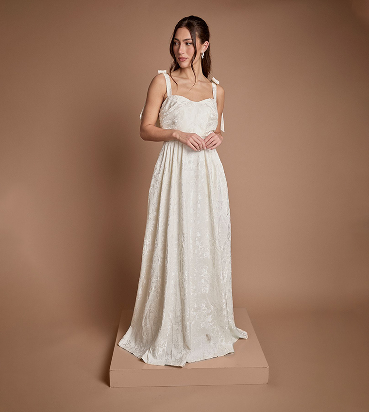 Sleeveless Tie Shoulder Jacquard Maxi Wedding Dress